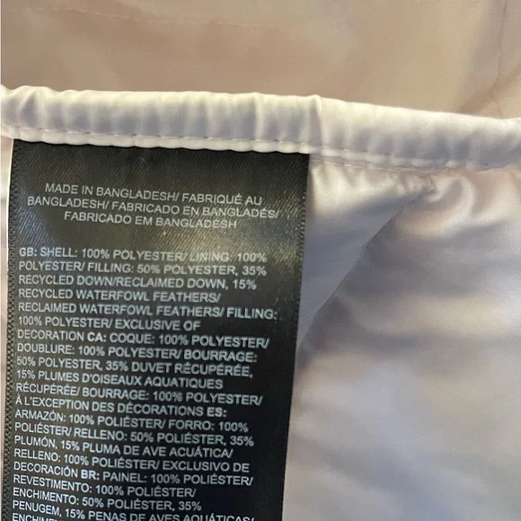 The North Face Women's Aconcagua 3 Puffer Jacket - Picture 10 of 10